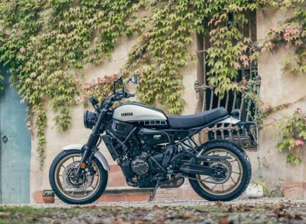 2023 XSR700 Legacy