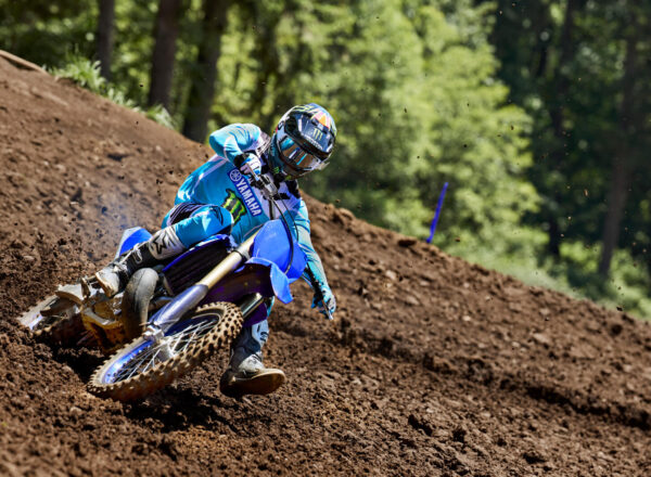 2025 YZ250