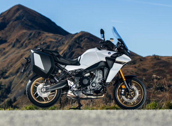 2024 TRACER 9 GT