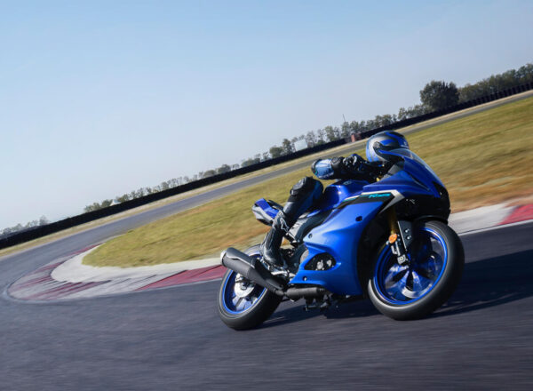 2025 R125