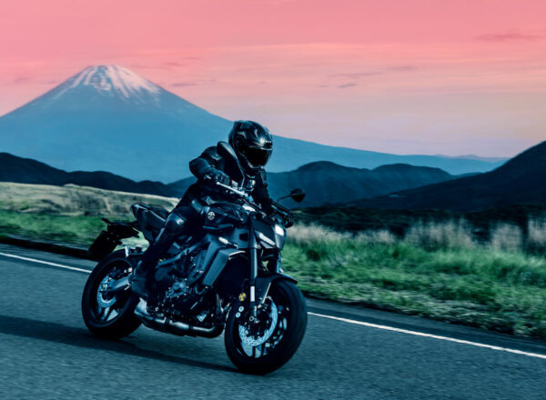 2025 MT-09 Y-AMT