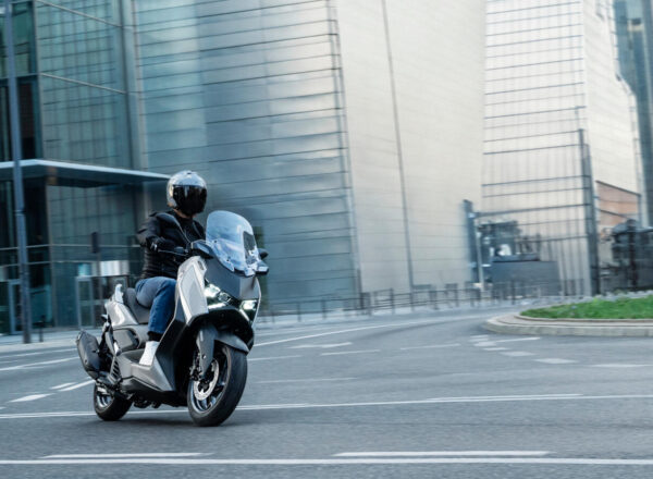 2025 XMAX 125 Tech MAX+