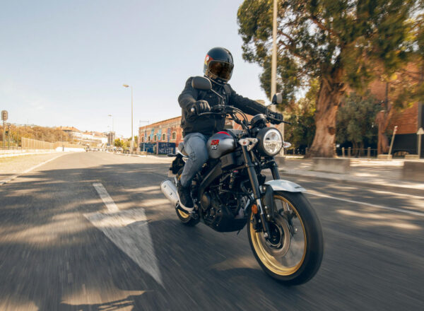 2025 XSR125 Legacy