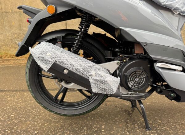 New Peugeot Tweet 125