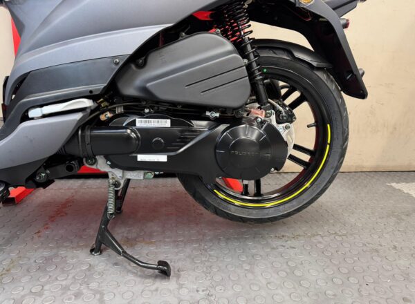 New Peugeot Tweet 125