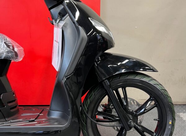 New Peugeot Tweet 125