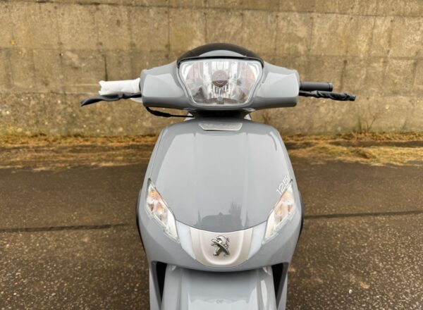 New Peugeot Tweet 125