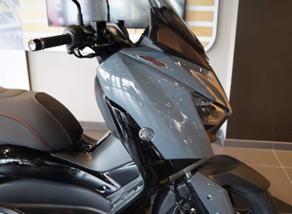 2025 Yamaha X-MAX