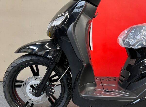 New Peugeot Tweet 125