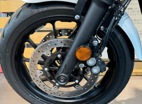 2023 Yamaha XSR700