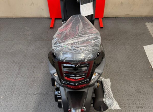 New Peugeot Tweet 125